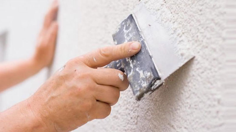 Как шпаклевать потолок из гипсокартона под покраску: видео и методы